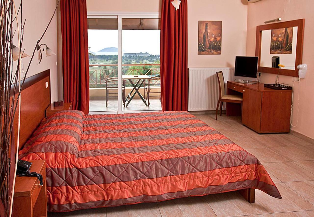 Kelyfos Hotel Neos Marmaras Rom bilde